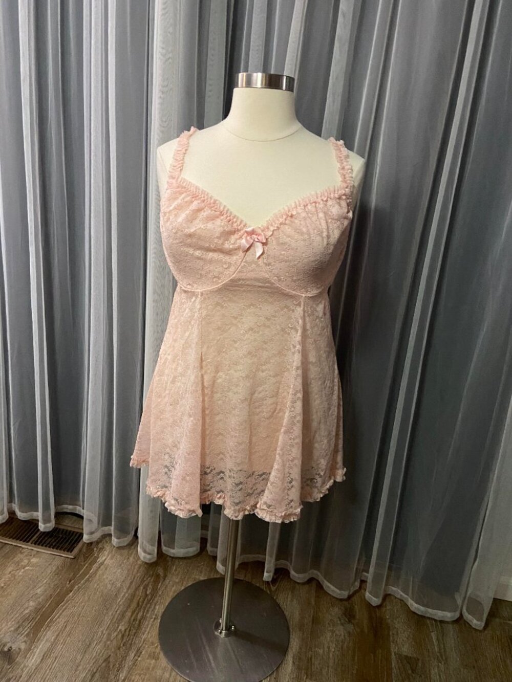 Torrid NWT Women's Light Pink Lace Underwire Babydoll Size 3 - Picture 5 of 7